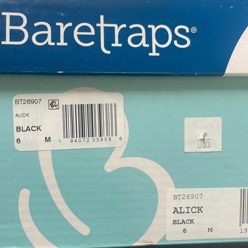 NIB Bare Traps Womens Alick Closed Toe Ankle Fashion Boots Size 6